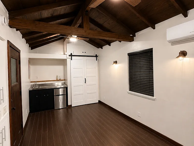 2180 James St #A — Photo 1