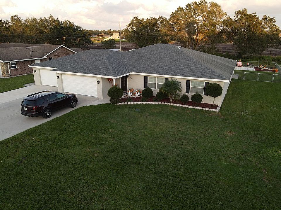 1st image of 6412 Shadowbrook Dr E