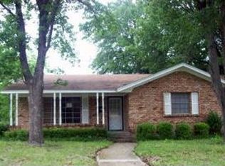 1217 Willow Glen Dr, Dallas, TX 75232