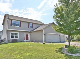 26801 Meadow Ridge Dr, Elko New Market, MN 55020