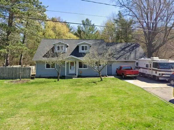 1416 Glen Rd, Midland, MI 48640