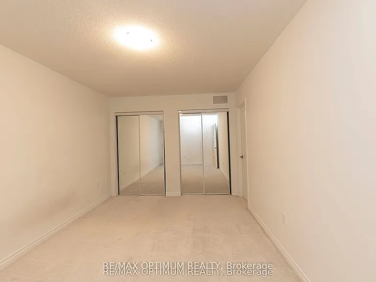 167 Keppel Cir — Photo 13