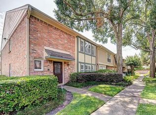 727 Bunker Hill Rd APT 12, Houston, TX 77024