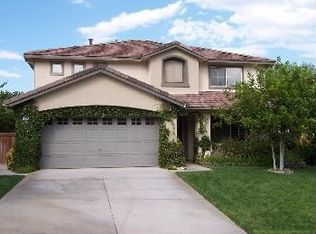 32688 The Old Rd, Castaic, CA 91384