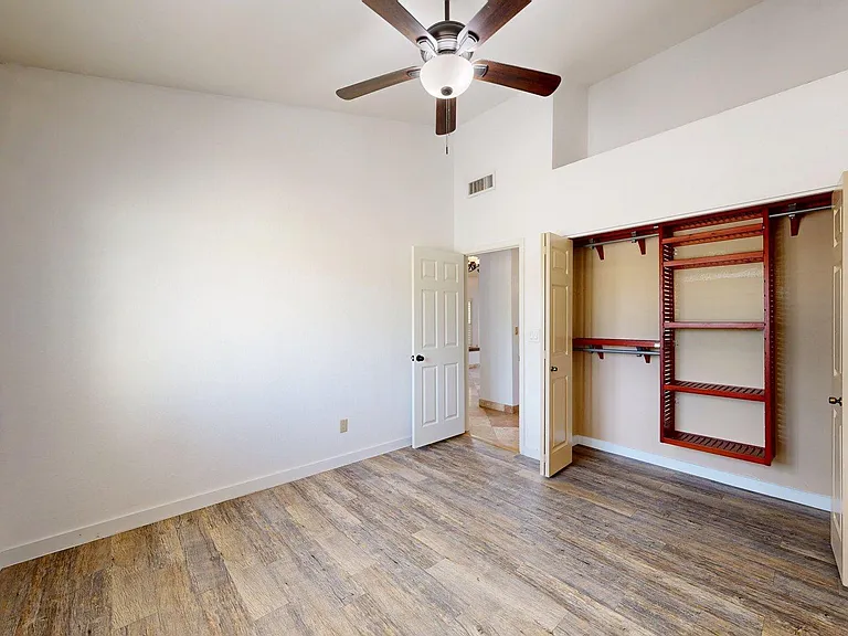 10575 E Mission Ln — Photo 9