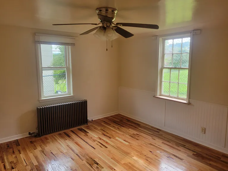 99 Cummins St #2 — Photo 17