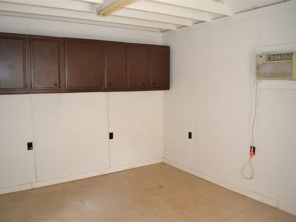 5th image of 2806 W 18th Ave