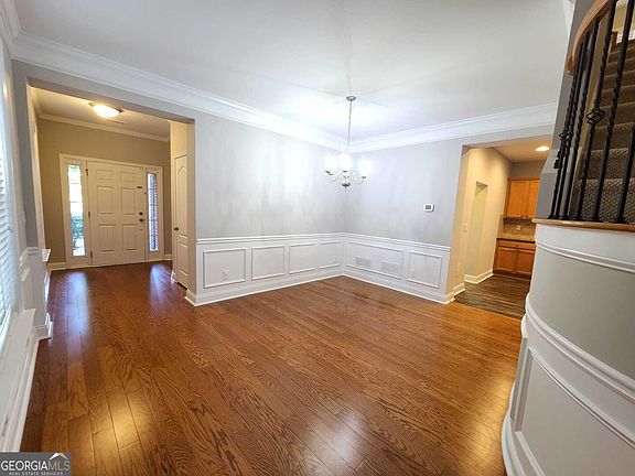 4th image of 5520 Casey Valley Way