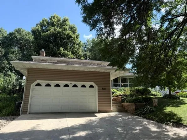4120 3rd St NW, Rochester, MN 55901