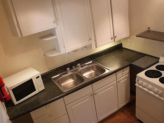 2nd image of 740 Winfree Ave