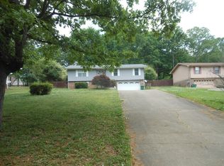 6006 Bayshore Dr, Harrison, TN 37341