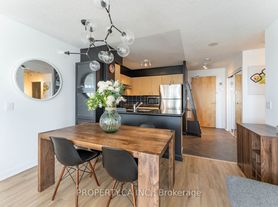 4978 Yonge St
