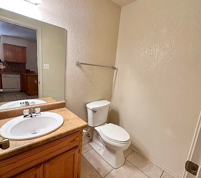 6222 E 42nd Ln — Photo 16