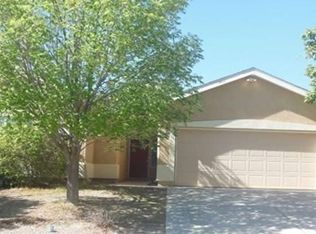 1071 Alegria Rd, Los Lunas, NM 87031
