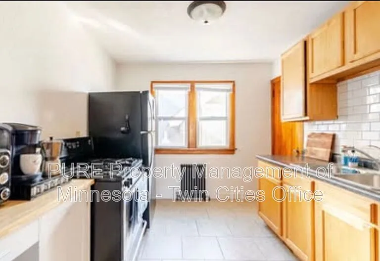 2104 Lowry Ave N #2 — Photo 2