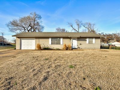 806 E Poplar Ave, Enid, OK, 73701