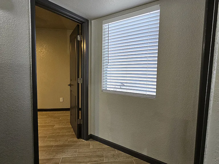 1749 E Pepper Cir #1 — Photo 38