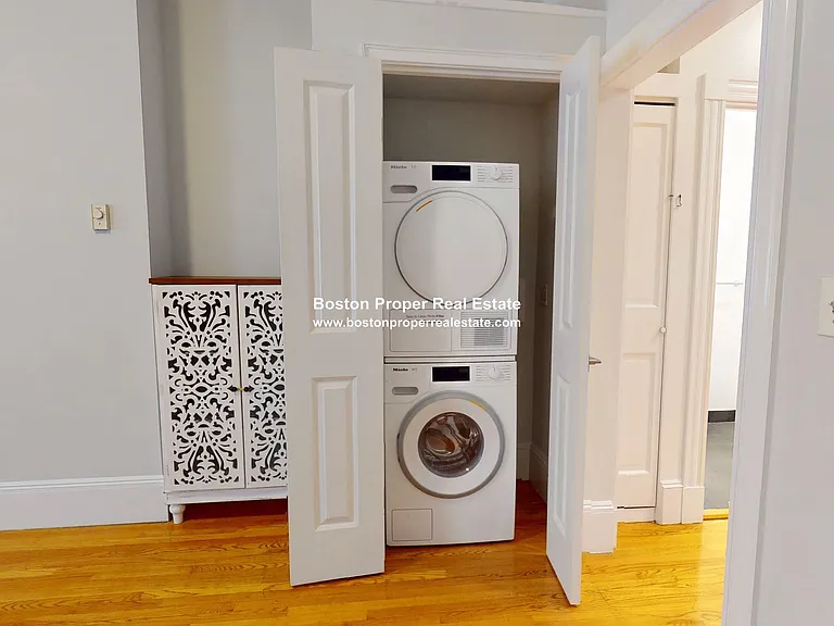 88 W Cedar St #1 — Photo 3