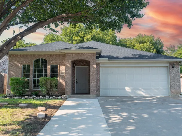 2008 Brownwood Ave, Grand Prairie, TX 75052