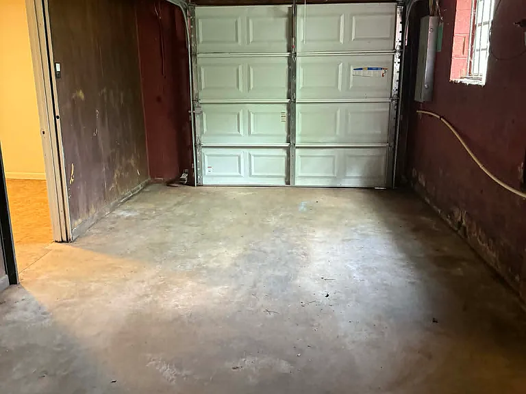 1677 Pine Ave SW — Photo 21