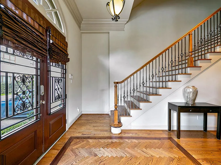 2418 S Mystic Mdw — Photo 4