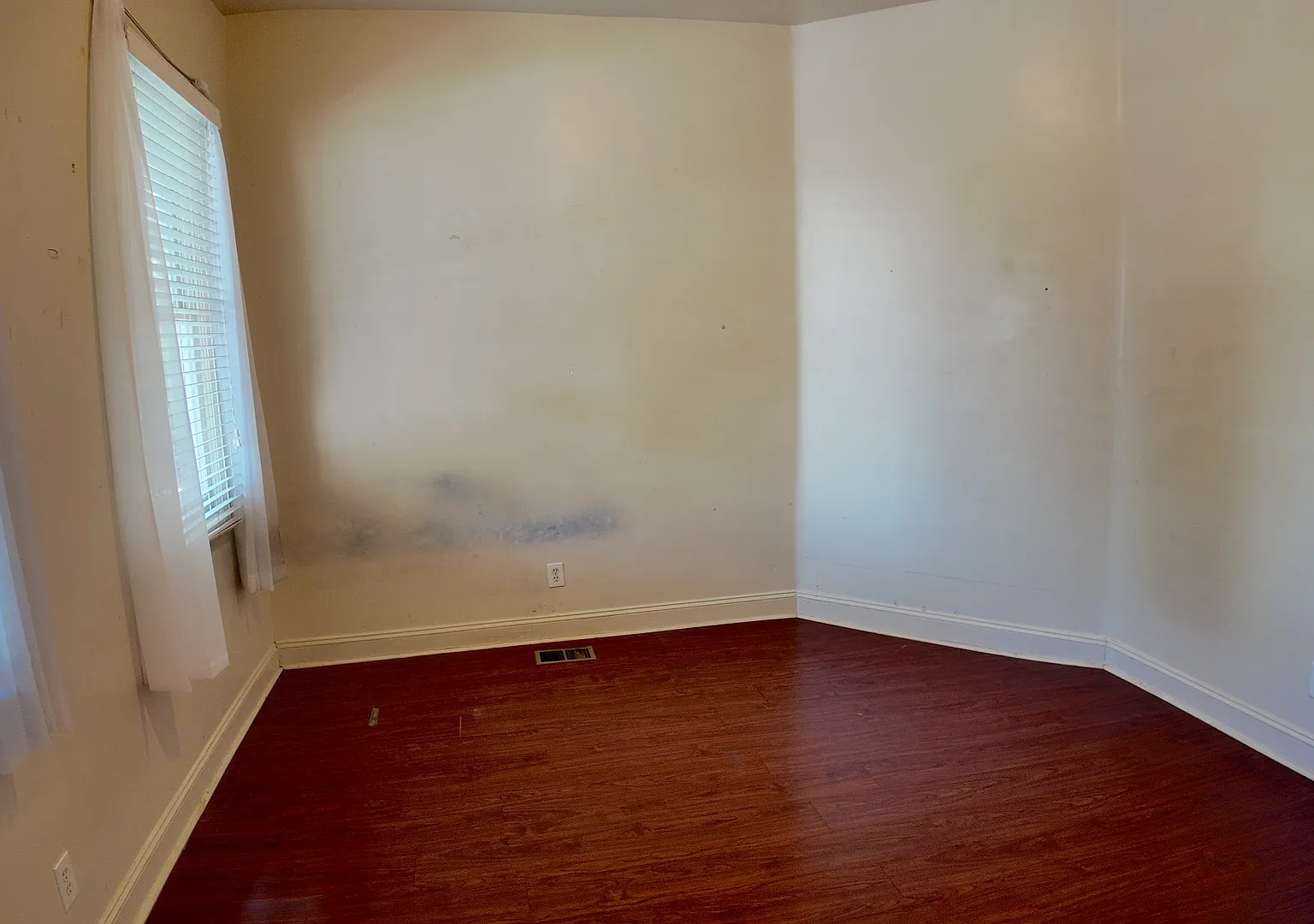 309 W 41st St - Unit A — Photo 3