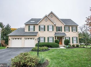 121 Archbishop Dr, Conshohocken, PA 19428