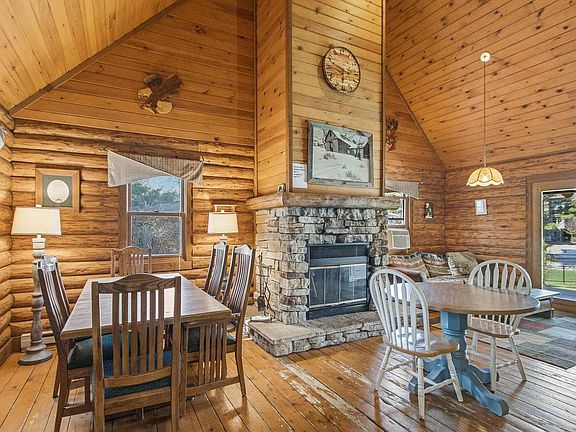 5th image of 857 Canyon Road