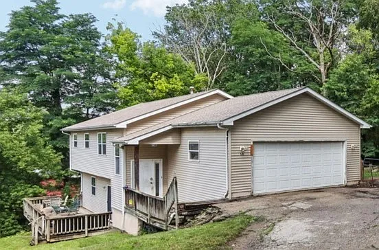 58 S Maple Ave photo 1