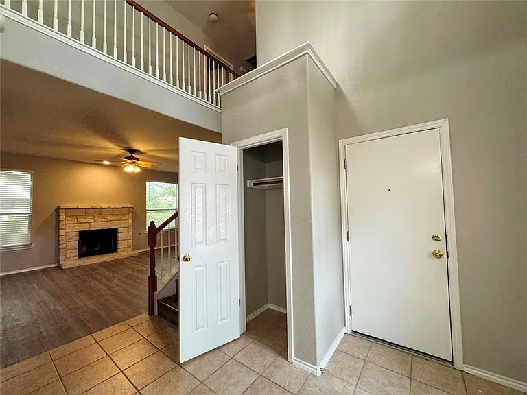 2311 Portwood Bend Cv — Photo 6