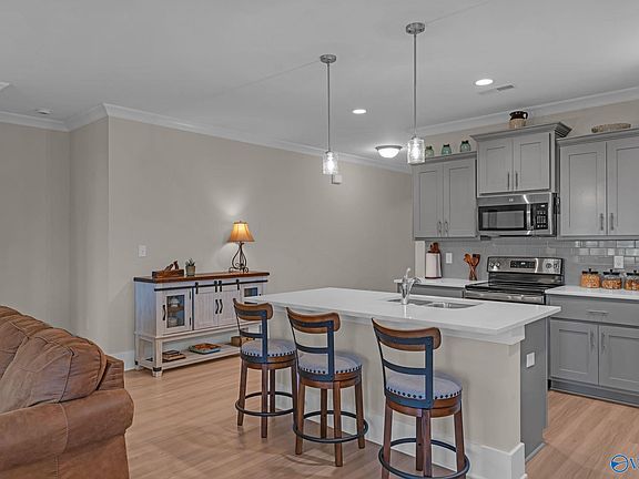 2nd image of 223 Irish Hill Dr