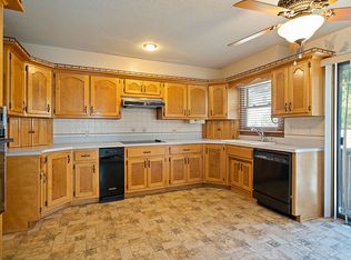 8405 Harris Ave, Raytown, MO 64138