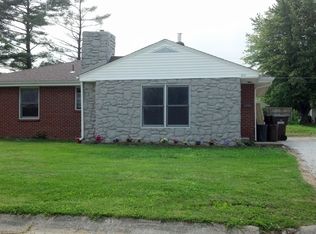 822 S Main St, Brownstown, IN