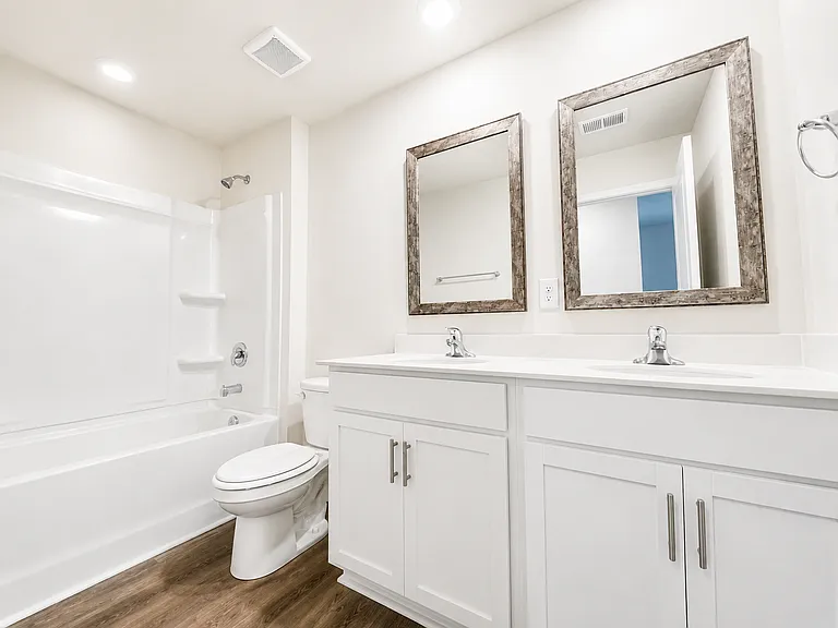 225 Deskin Ln — Photo 17