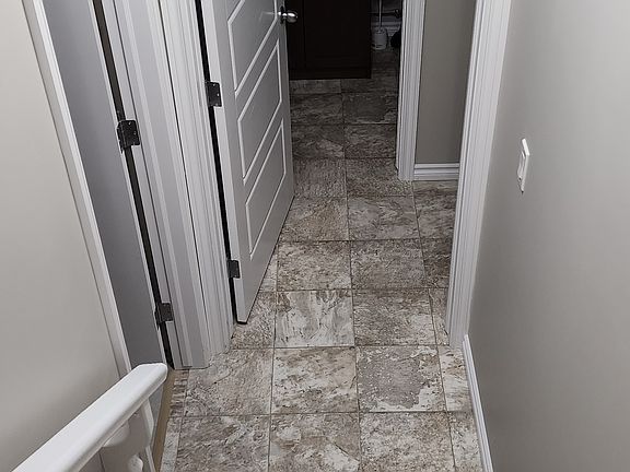 4th image of 524 Ebbers Way NW