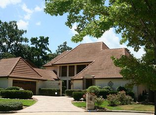 8306 Bunker Bend Dr, Humble, TX 77346