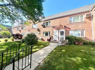 1087 Shore Pkwy #2B, Brooklyn, NY 11228