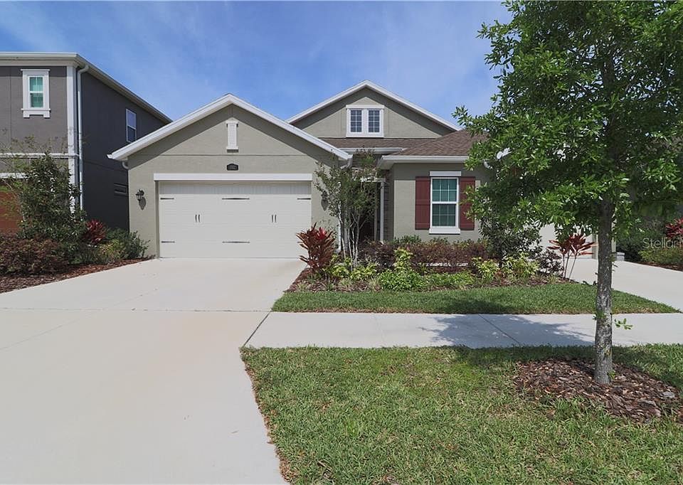 1st image of 17922 Woodland View Dr