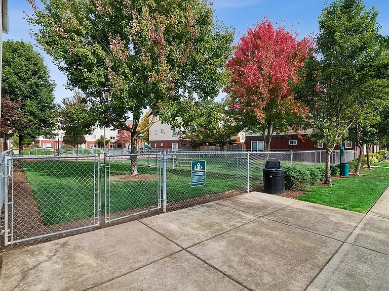 Cascade Ridge — Photo 20