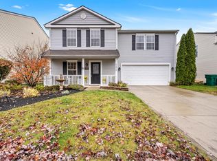 8204 Royal Elm Dr, Blacklick, OH 43004