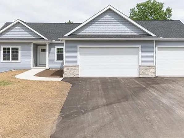607 Millar Dr, Beloit, WI 53511