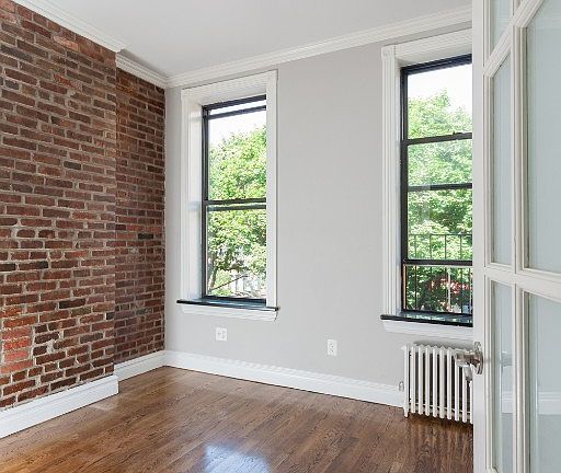 4th image of 246 Mott St APT 14