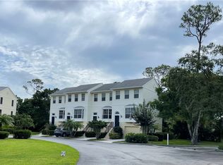 1610 42nd Sq APT 103, Vero Beach, FL 32960