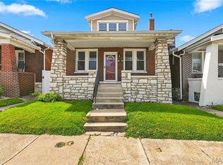 5435 Bates St, Saint Louis, MO 63116