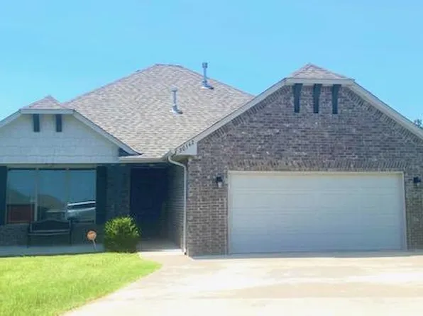 20542 Frontier Pl, Harrah, OK 73045