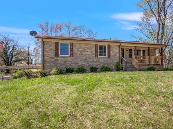 106 Sherry Ln, Dickson, TN 37055