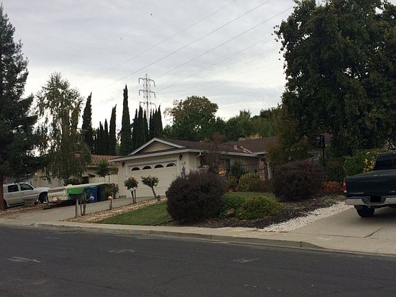 2nd image of 3012 Ashburton Dr