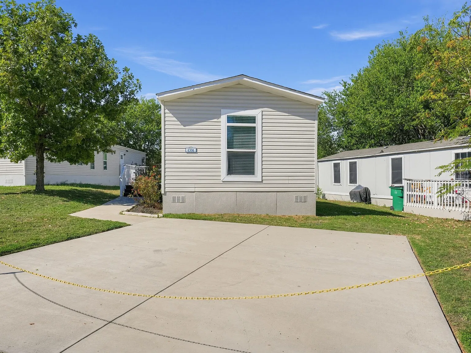 3 bed, 1216 sqft, $1,550 — Photo 3