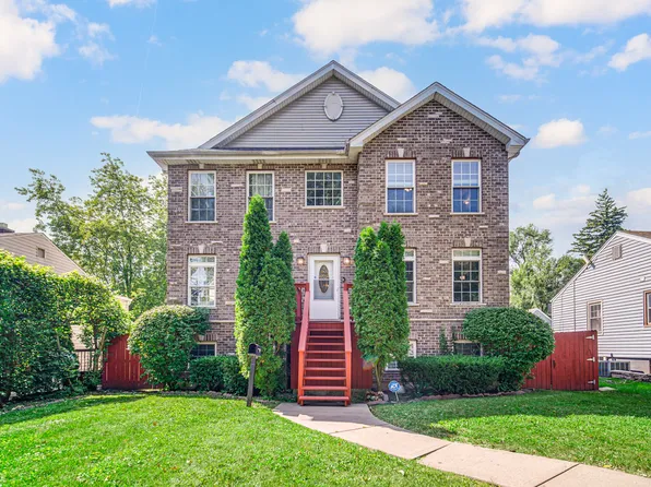 232 May St, Bensenville, IL 60106