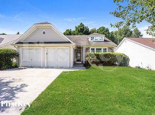 207 Fairgrove Ln, Fairburn, GA 30213
